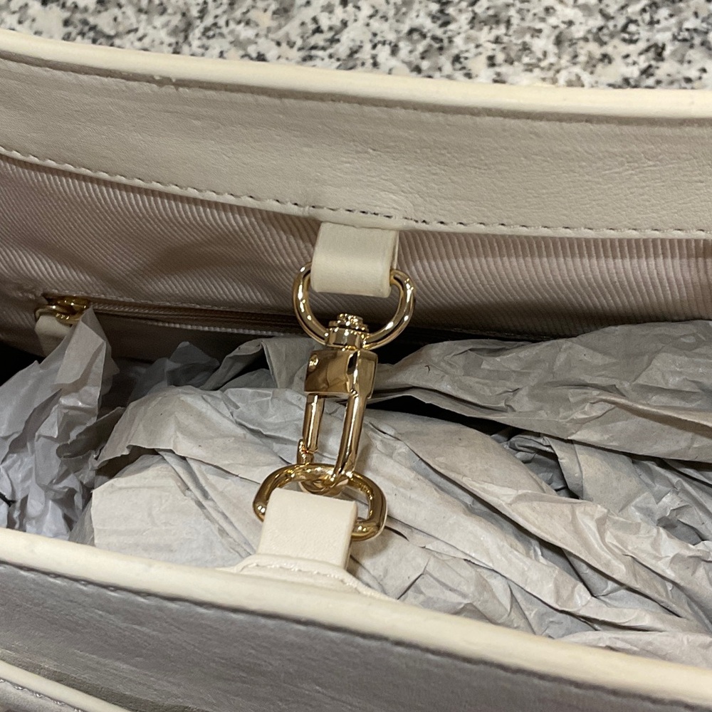 Margot New York - Elegant White Leather Shoulder Bag - Picture 3 of 9
